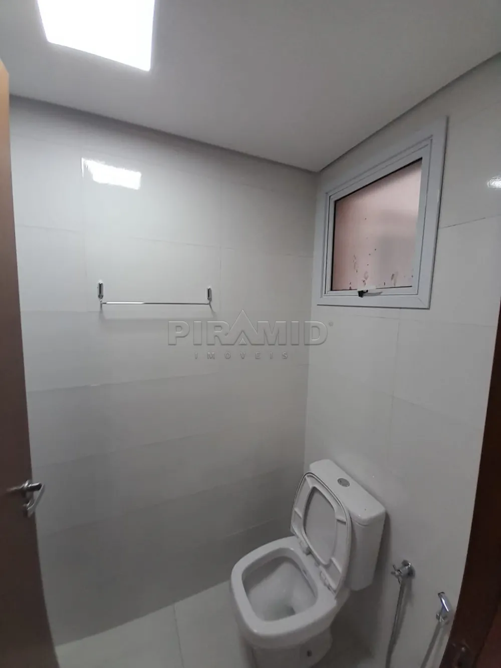 Alugar Apartamento / Padr&atilde;o em Ribeir&atilde;o Preto R$ 2.600,00 - Foto 4