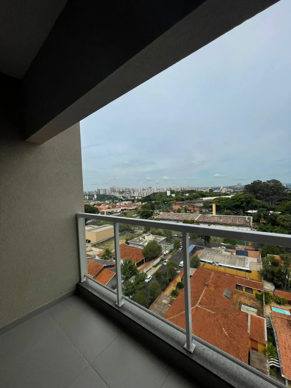 Alugar Apartamento / Padr&atilde;o em Ribeir&atilde;o Preto R$ 1.900,00 - Foto 6