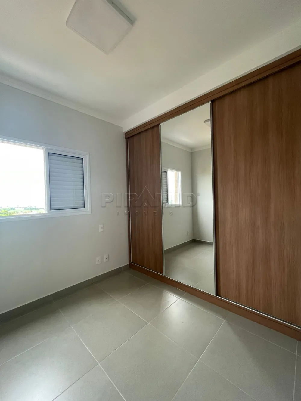 Alugar Apartamento / Padr&atilde;o em Ribeir&atilde;o Preto R$ 1.900,00 - Foto 11