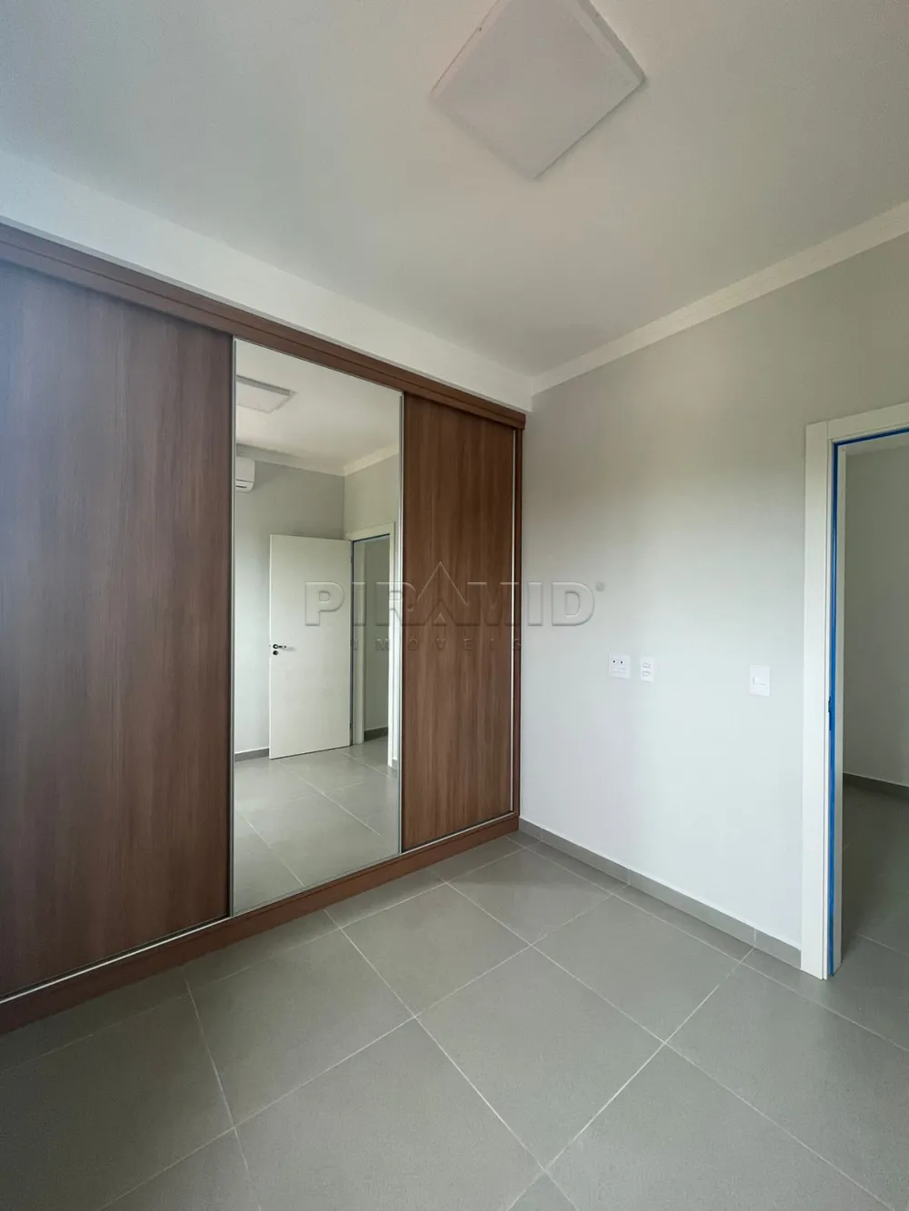 Alugar Apartamento / Padr&atilde;o em Ribeir&atilde;o Preto R$ 1.900,00 - Foto 12