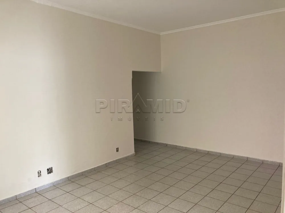 Alugar Casa / Padr&atilde;o em Ribeir&atilde;o Preto R$ 3.000,00 - Foto 3