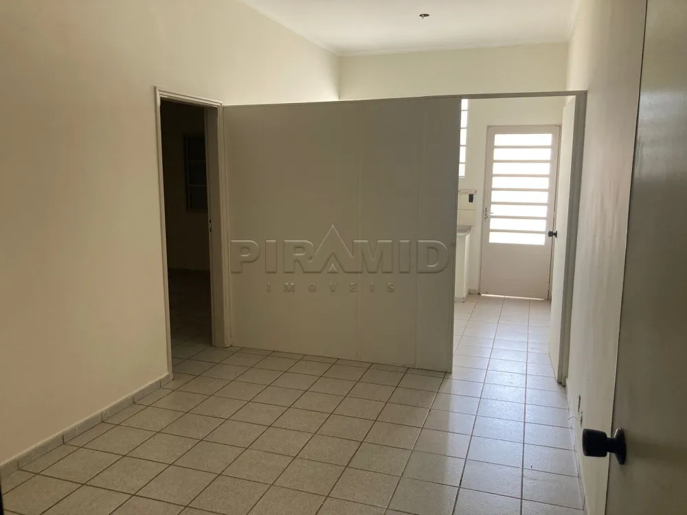 Alugar Casa / Padr&atilde;o em Ribeir&atilde;o Preto R$ 3.000,00 - Foto 9