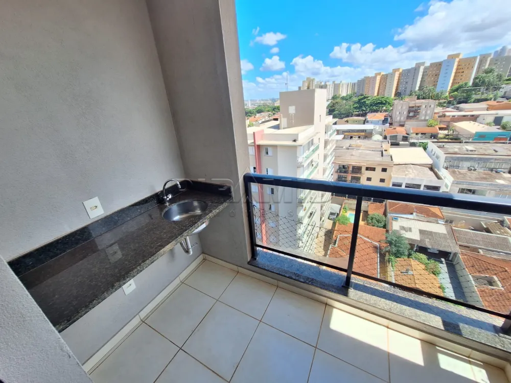 Alugar Apartamento / Padr&atilde;o em Ribeir&atilde;o Preto R$ 1.400,00 - Foto 2