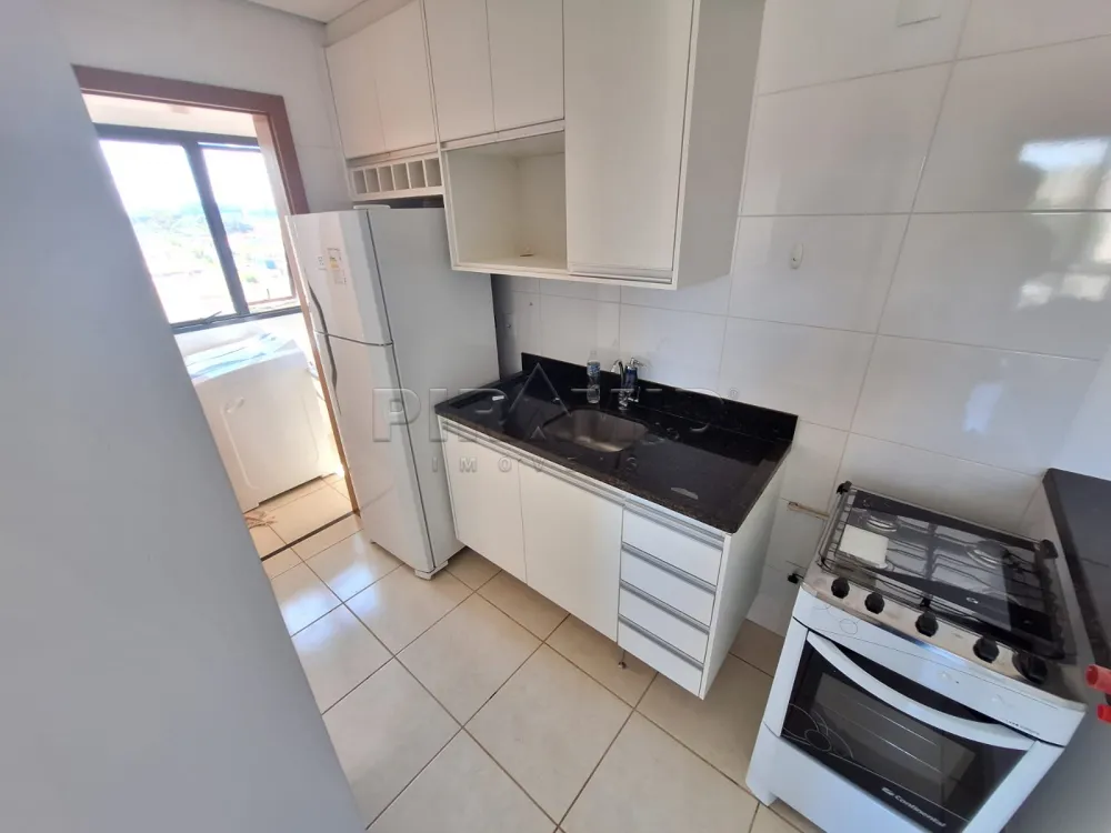 Alugar Apartamento / Padr&atilde;o em Ribeir&atilde;o Preto R$ 1.400,00 - Foto 7