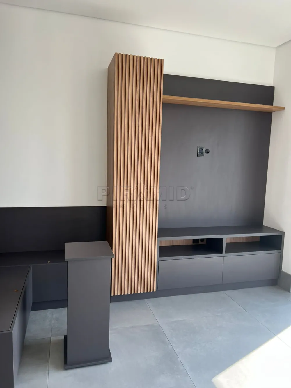 Alugar Apartamento / Padr&atilde;o em Ribeir&atilde;o Preto R$ 3.200,00 - Foto 5