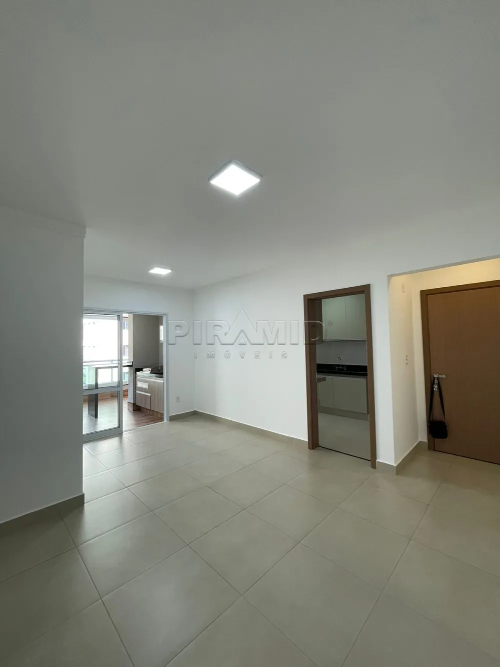 Alugar Apartamento / Padr&atilde;o em Ribeir&atilde;o Preto R$ 3.960,00 - Foto 3