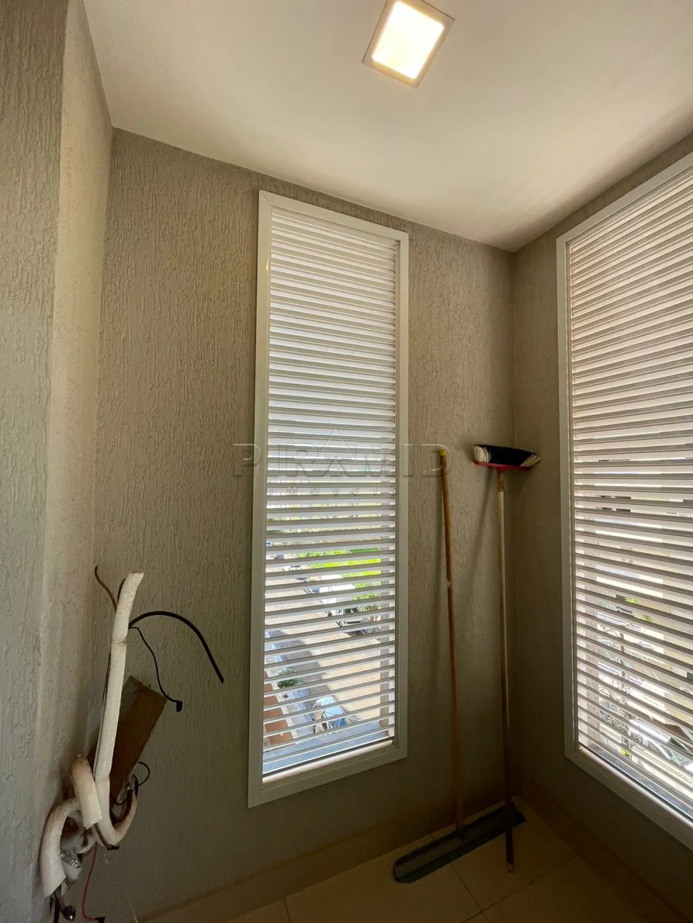 Alugar Apartamento / Padr&atilde;o em Ribeir&atilde;o Preto R$ 3.960,00 - Foto 15