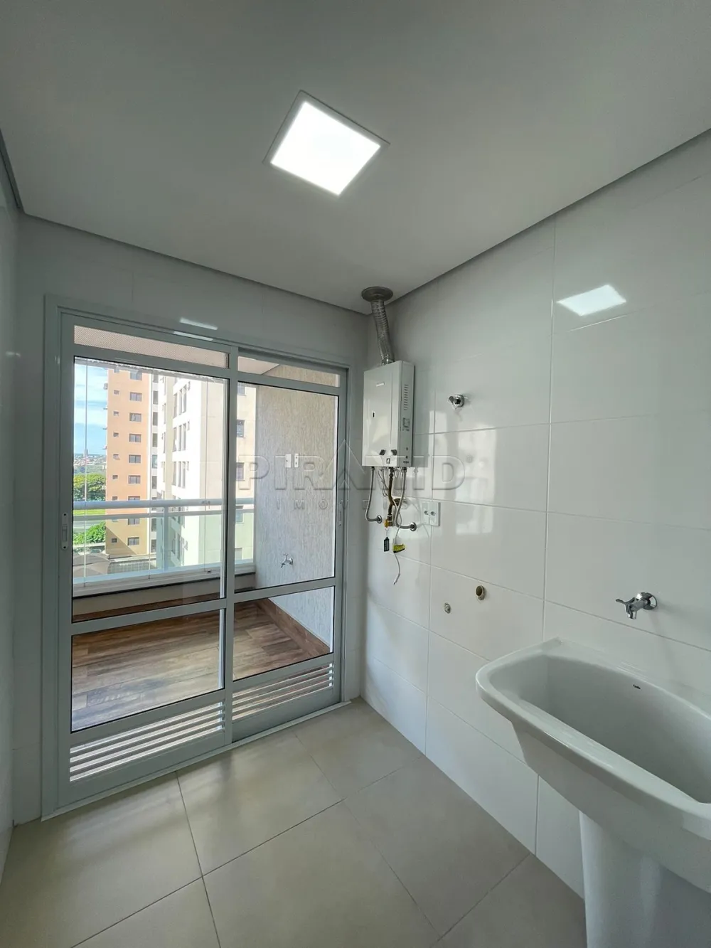 Alugar Apartamento / Padr&atilde;o em Ribeir&atilde;o Preto R$ 3.960,00 - Foto 42