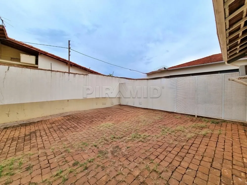 Alugar Casa / Padr&atilde;o em Ribeir&atilde;o Preto R$ 3.000,00 - Foto 10