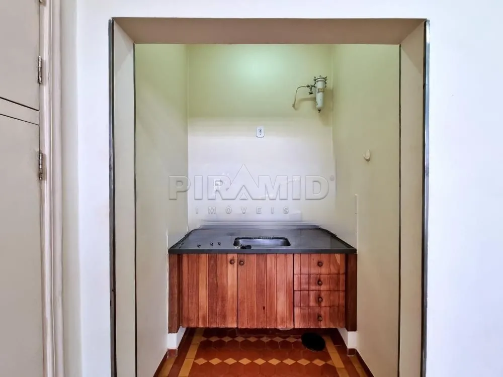 Alugar Casa / Padr&atilde;o em Ribeir&atilde;o Preto R$ 3.000,00 - Foto 7