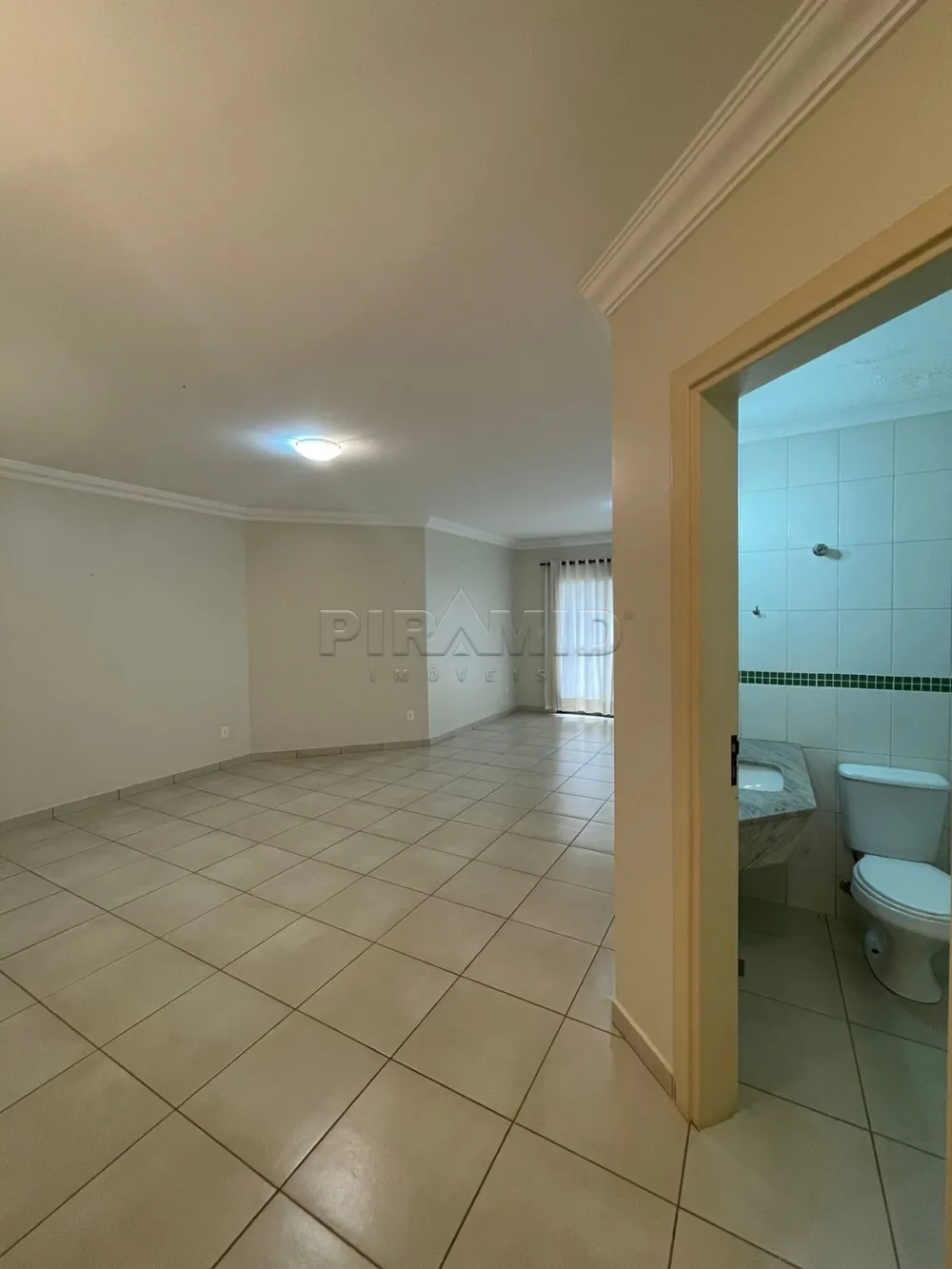 Alugar Apartamento / Padr&atilde;o em Ribeir&atilde;o Preto R$ 1.700,00 - Foto 1