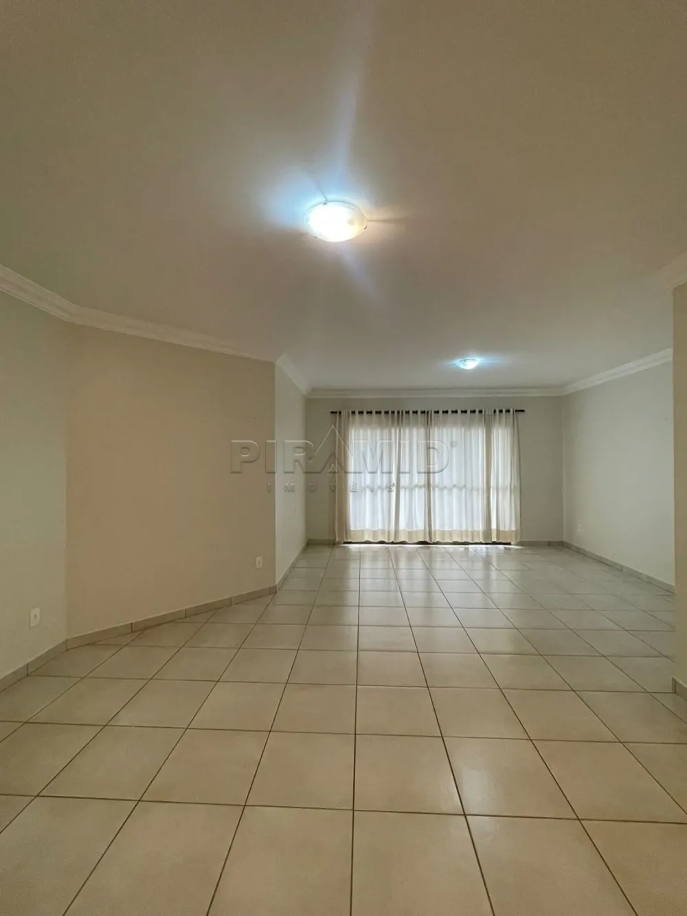 Alugar Apartamento / Padr&atilde;o em Ribeir&atilde;o Preto R$ 1.700,00 - Foto 3