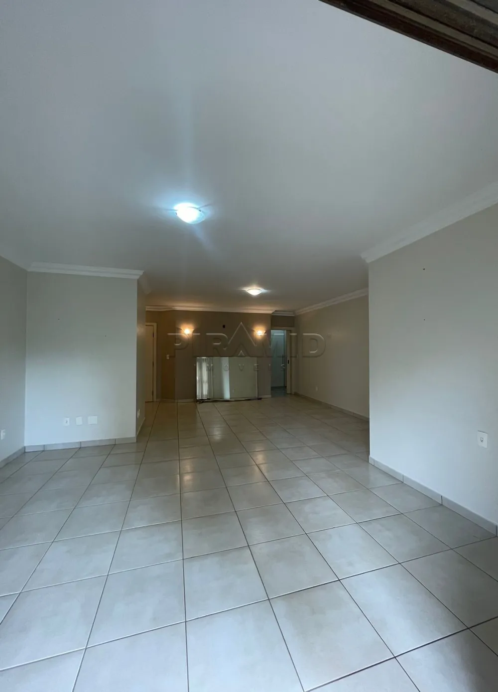 Alugar Apartamento / Padr&atilde;o em Ribeir&atilde;o Preto R$ 1.700,00 - Foto 12