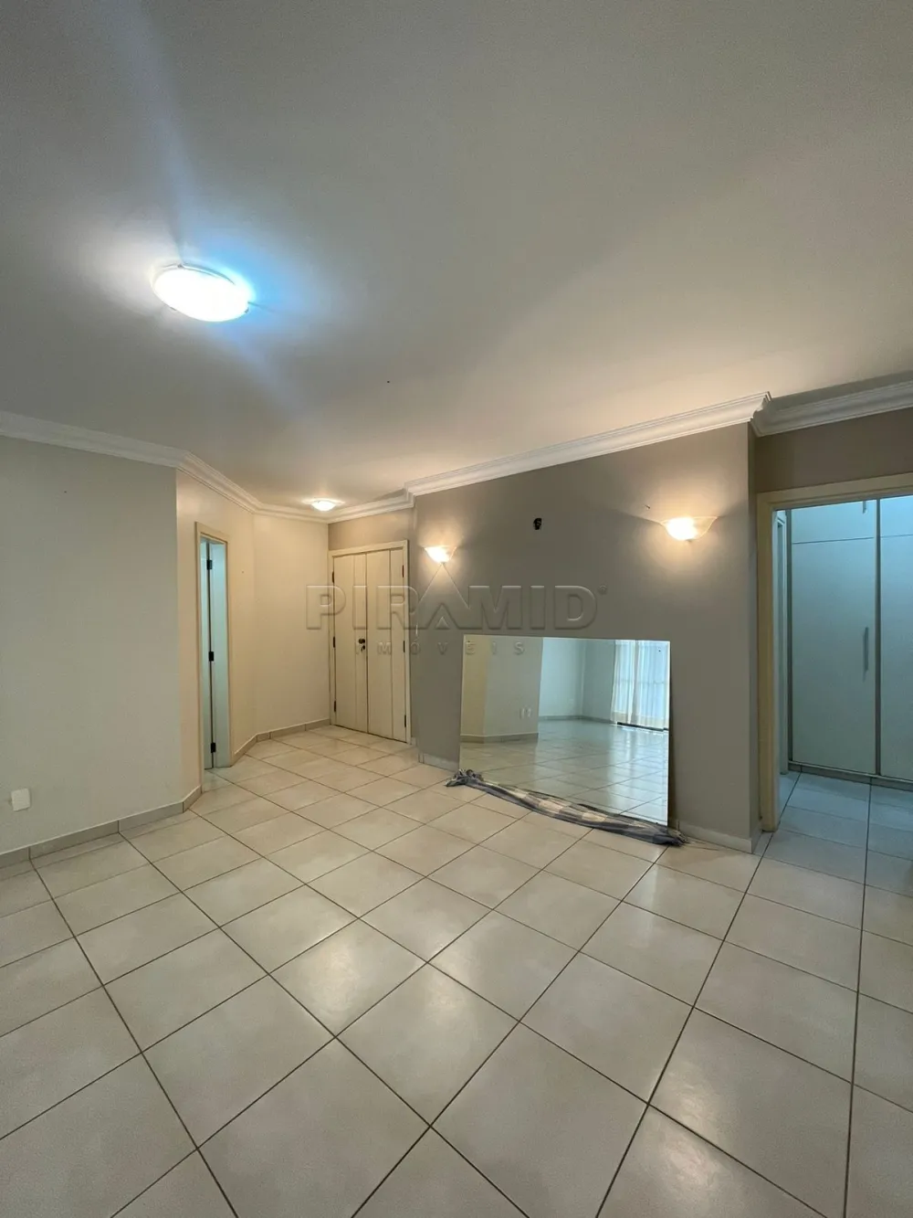 Alugar Apartamento / Padr&atilde;o em Ribeir&atilde;o Preto R$ 1.700,00 - Foto 15