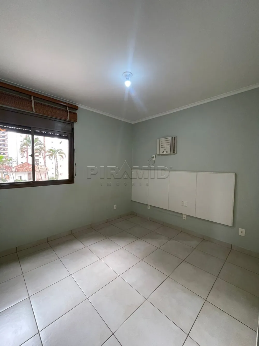 Alugar Apartamento / Padr&atilde;o em Ribeir&atilde;o Preto R$ 1.700,00 - Foto 28