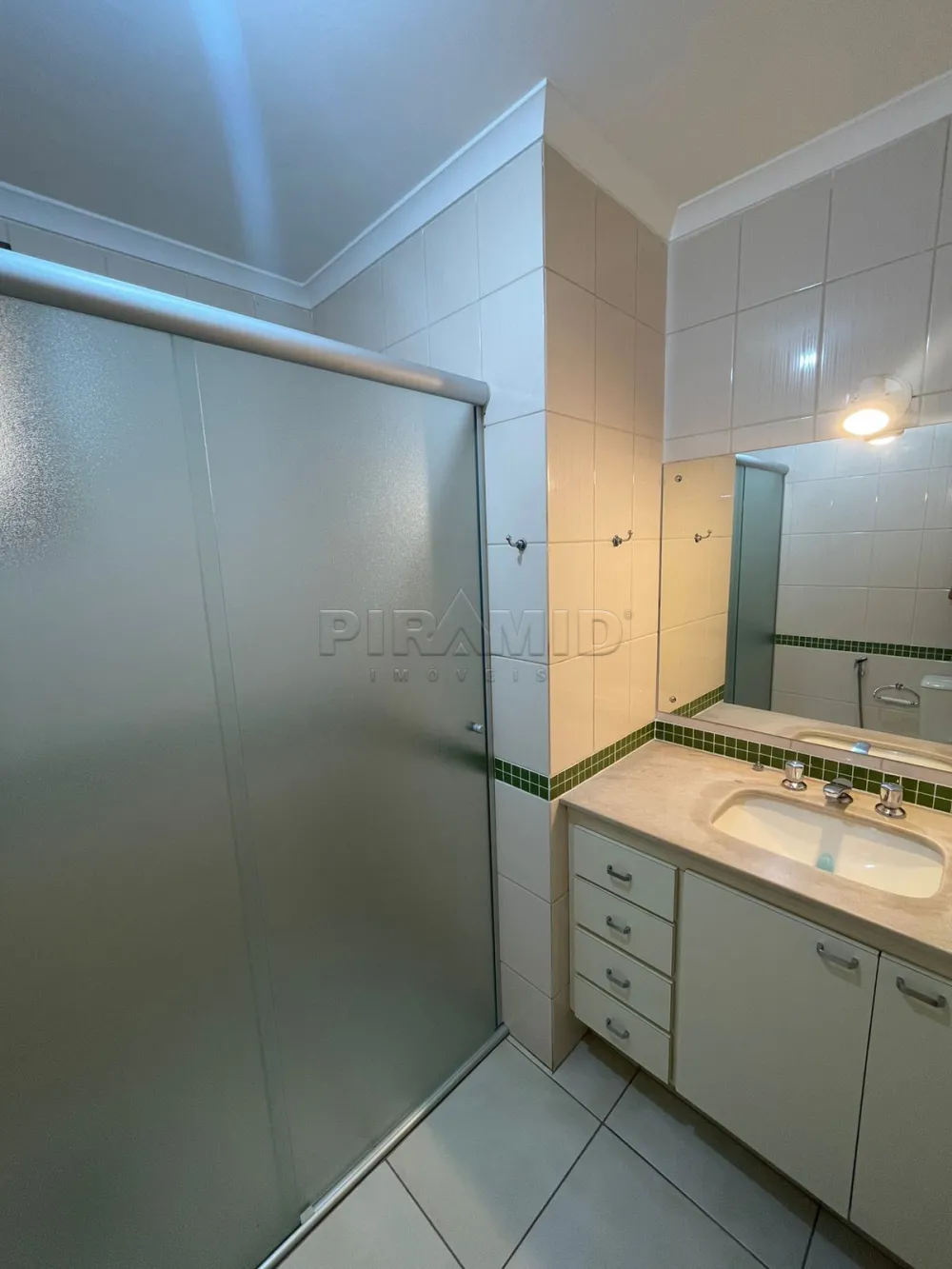 Alugar Apartamento / Padr&atilde;o em Ribeir&atilde;o Preto R$ 1.700,00 - Foto 35
