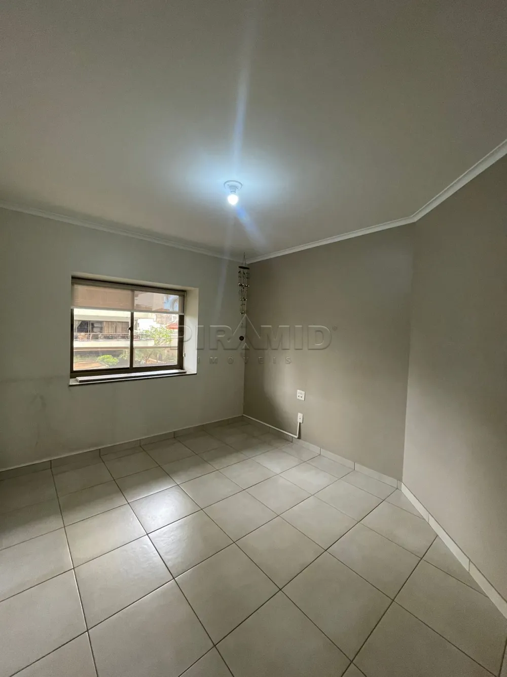 Alugar Apartamento / Padr&atilde;o em Ribeir&atilde;o Preto R$ 1.700,00 - Foto 38