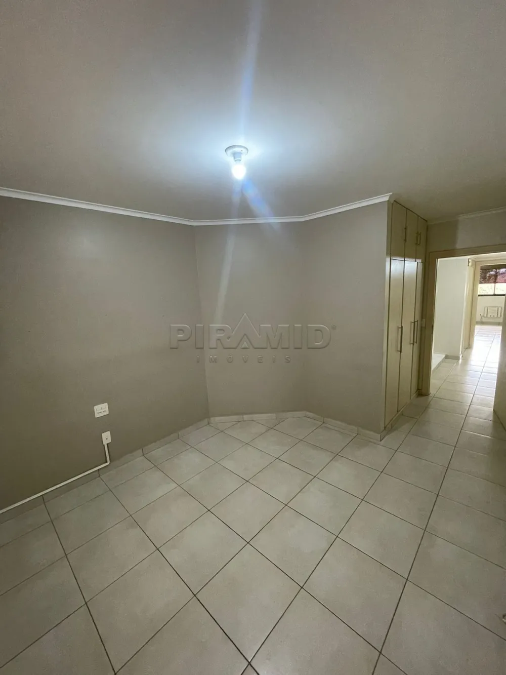 Alugar Apartamento / Padr&atilde;o em Ribeir&atilde;o Preto R$ 1.700,00 - Foto 40