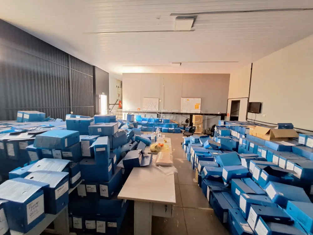 Alugar Comercial / Galp&atilde;o  Barrac&atilde;o em Ribeir&atilde;o Preto R$ 50.000,00 - Foto 23