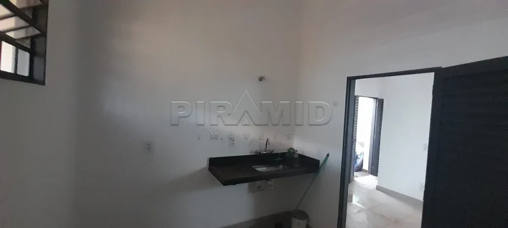 Alugar Comercial / Sal&atilde;o em Ribeir&atilde;o Preto R$ 2.100,00 - Foto 3