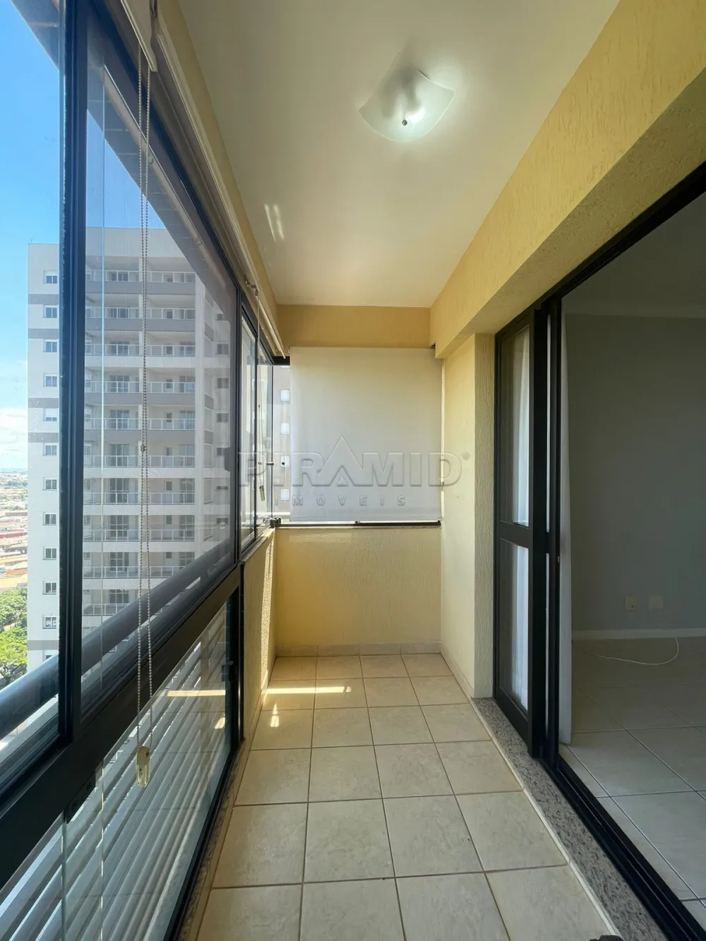 Alugar Apartamento / Padr&atilde;o em Ribeir&atilde;o Preto R$ 1.800,00 - Foto 8