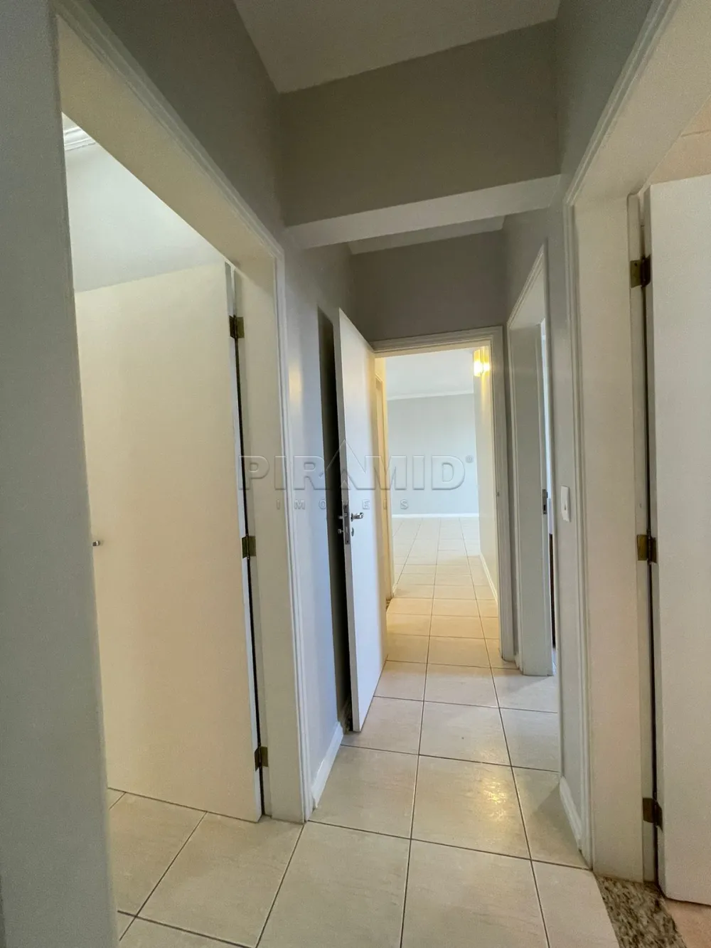 Alugar Apartamento / Padr&atilde;o em Ribeir&atilde;o Preto R$ 1.800,00 - Foto 48