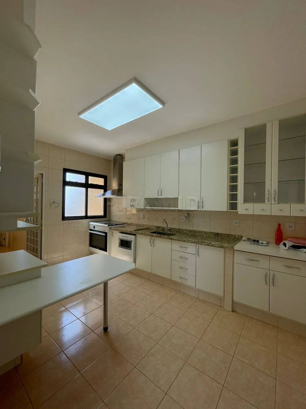 Alugar Apartamento / Padr&atilde;o em Ribeir&atilde;o Preto R$ 1.800,00 - Foto 49