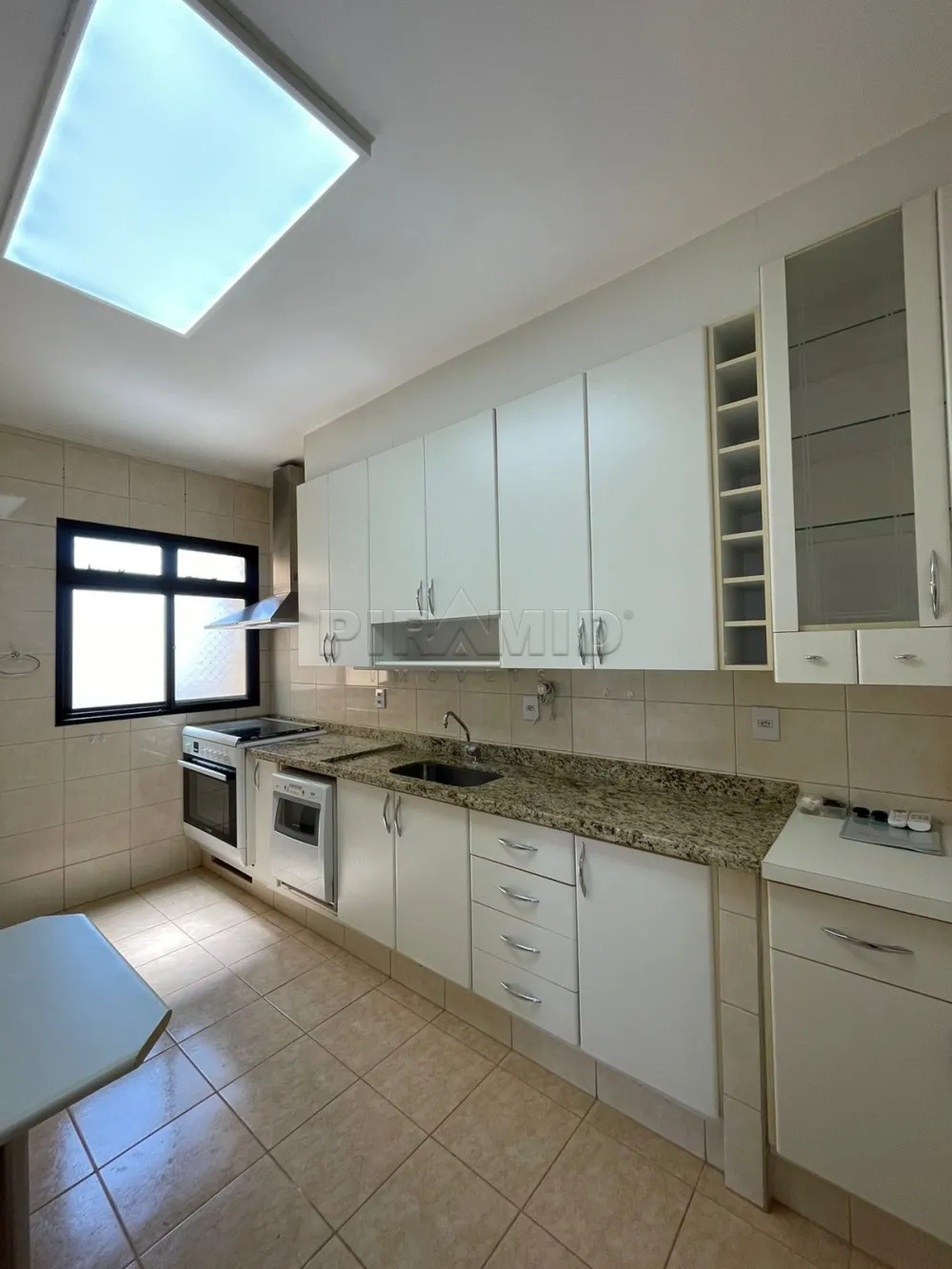 Alugar Apartamento / Padr&atilde;o em Ribeir&atilde;o Preto R$ 1.800,00 - Foto 51