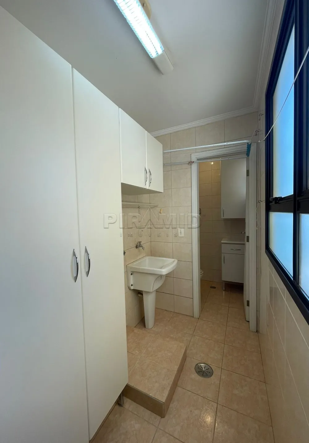 Alugar Apartamento / Padr&atilde;o em Ribeir&atilde;o Preto R$ 1.800,00 - Foto 58