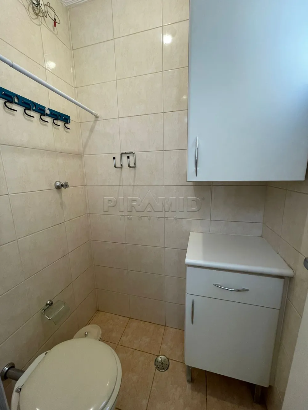 Alugar Apartamento / Padr&atilde;o em Ribeir&atilde;o Preto R$ 1.800,00 - Foto 59