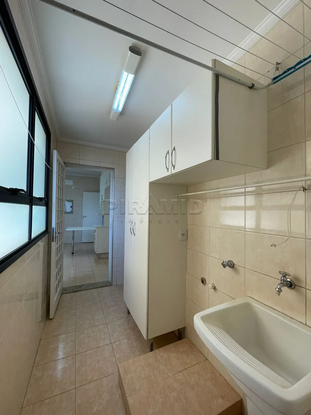 Alugar Apartamento / Padr&atilde;o em Ribeir&atilde;o Preto R$ 1.800,00 - Foto 60