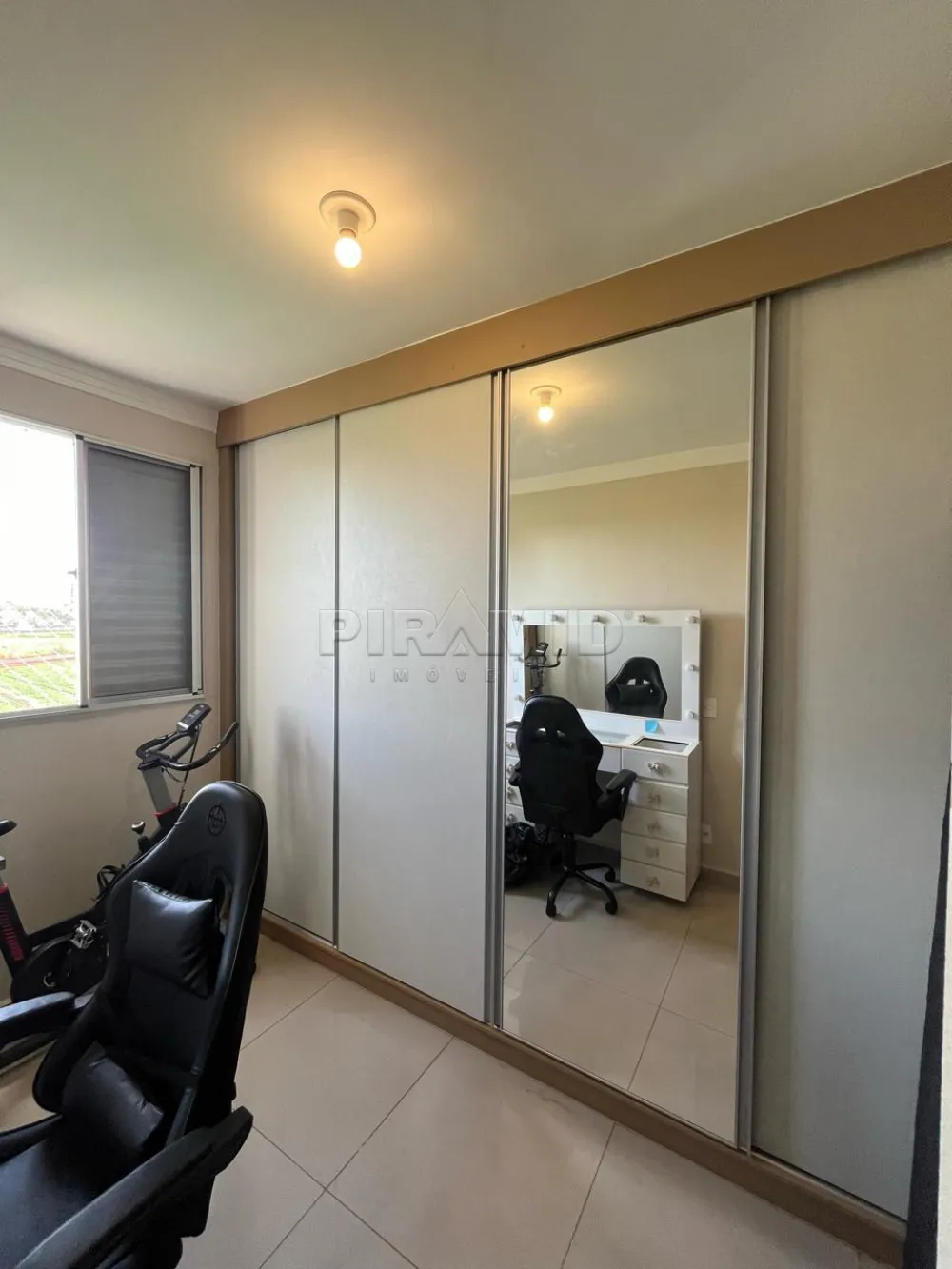 Comprar Apartamento / Padr&atilde;o em Ribeir&atilde;o Preto R$ 300.000,00 - Foto 5