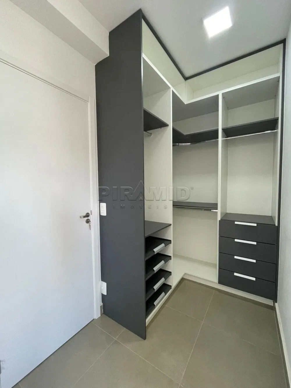 Alugar Apartamento / Padr&atilde;o em Ribeir&atilde;o Preto R$ 3.000,00 - Foto 34