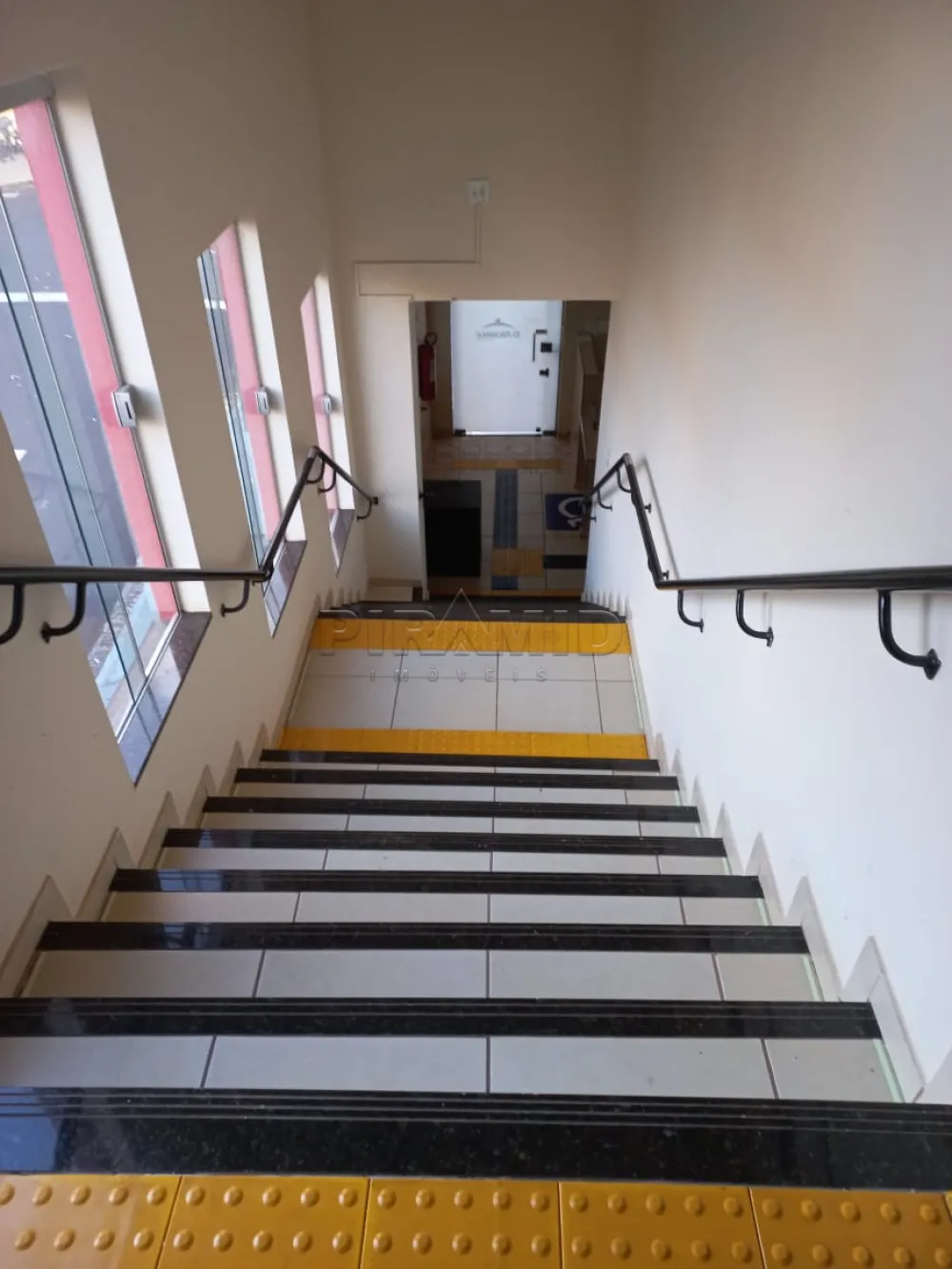 Alugar Casa / Padr&atilde;o em Ribeir&atilde;o Preto R$ 6.000,00 - Foto 11