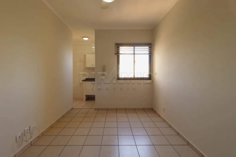 Alugar Apartamento / Padr&atilde;o em Ribeir&atilde;o Preto R$ 1.600,00 - Foto 1