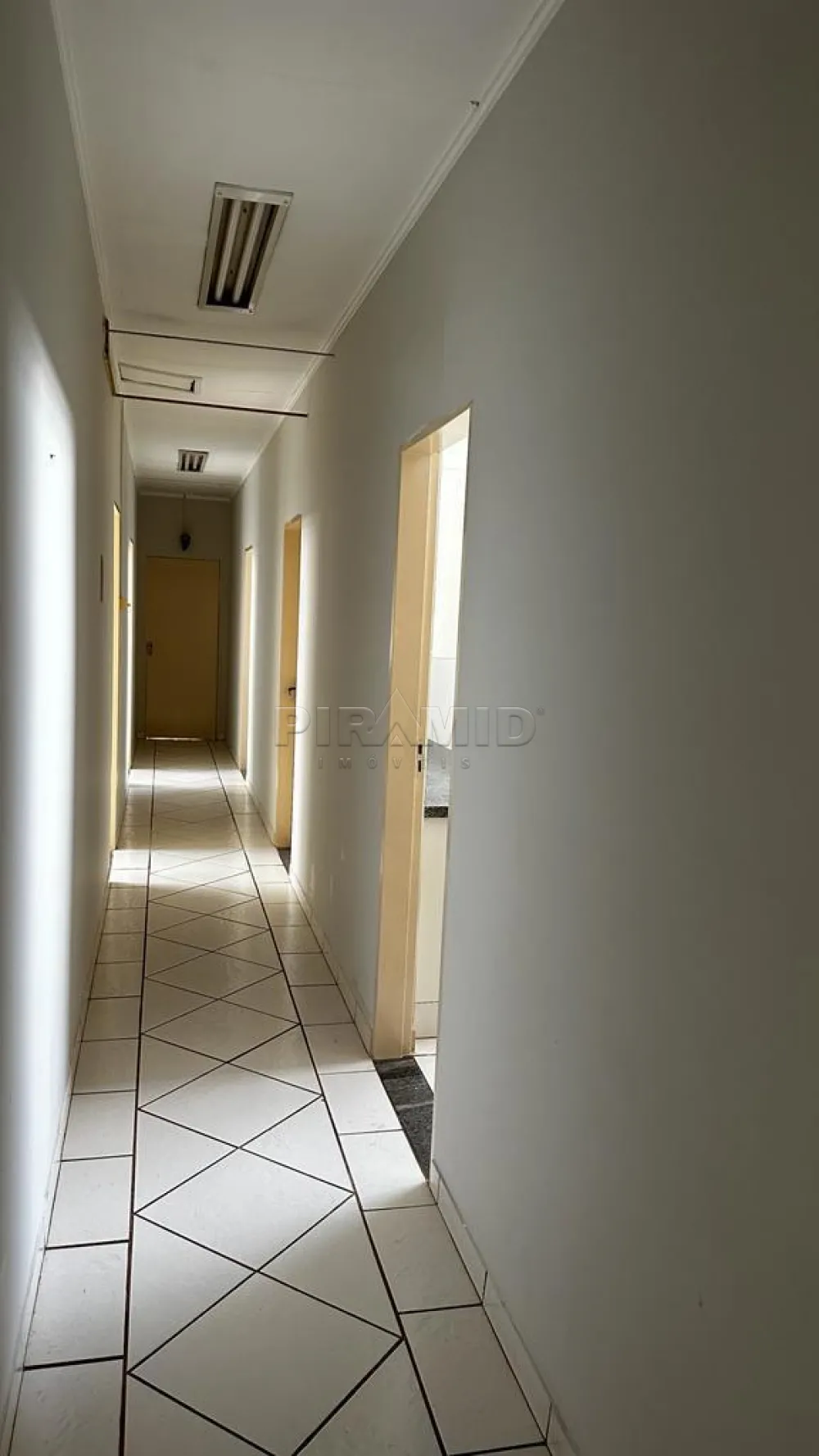 Alugar Comercial / Sal&atilde;o em Ribeir&atilde;o Preto R$ 3.100,00 - Foto 9