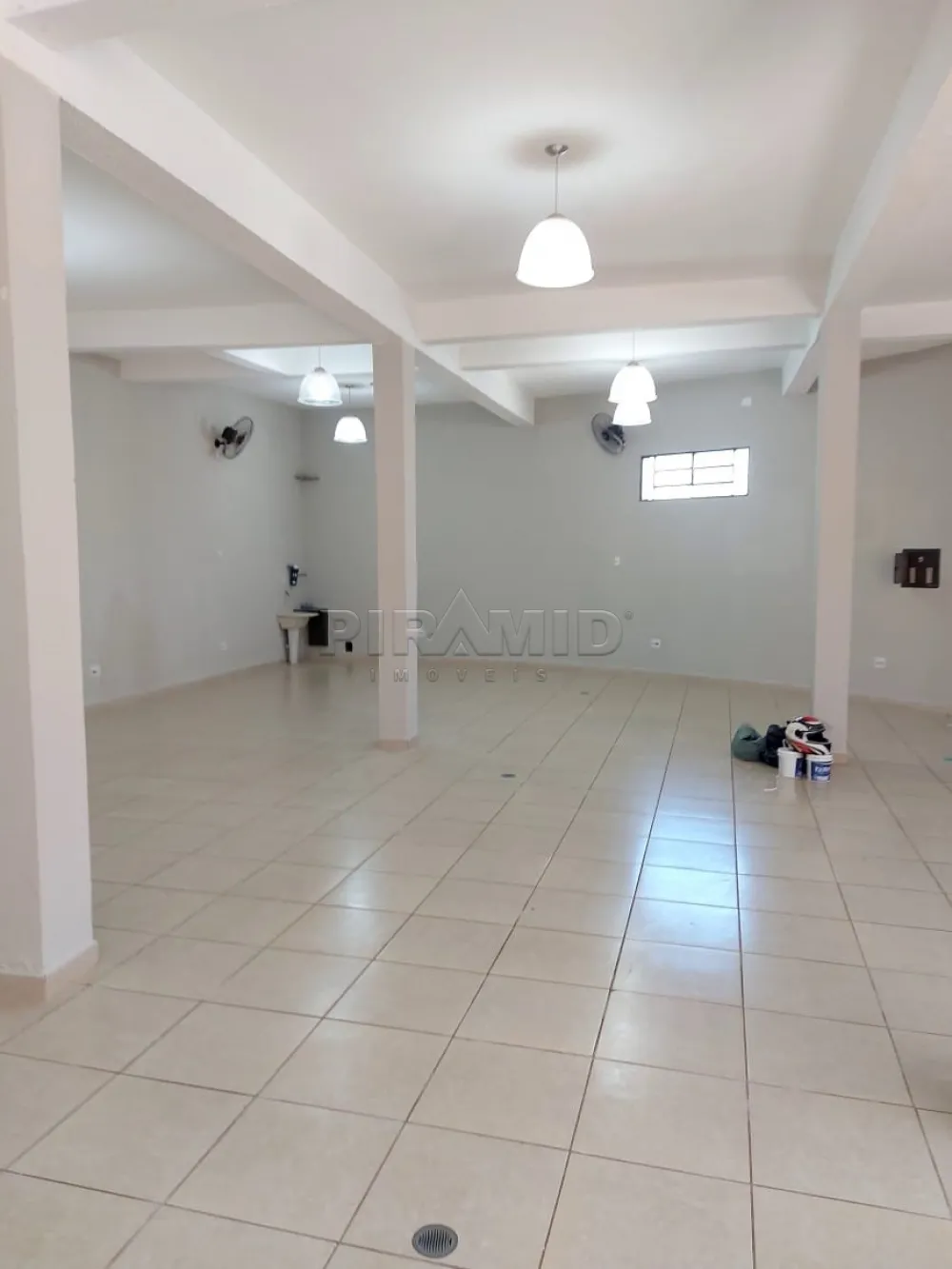 Alugar Comercial / Sal&atilde;o em Ribeir&atilde;o Preto R$ 1.700,00 - Foto 1