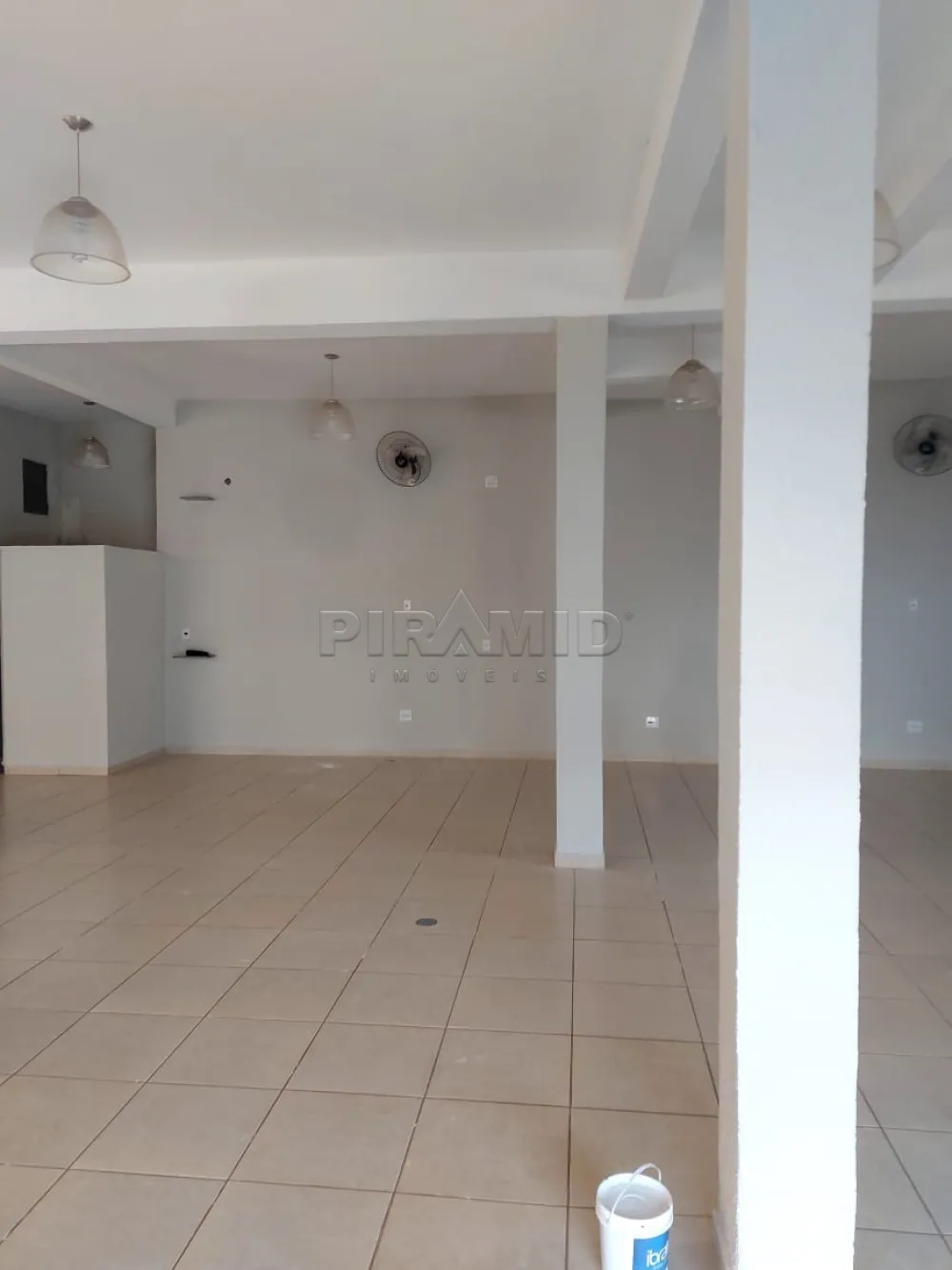 Alugar Comercial / Sal&atilde;o em Ribeir&atilde;o Preto R$ 1.700,00 - Foto 3