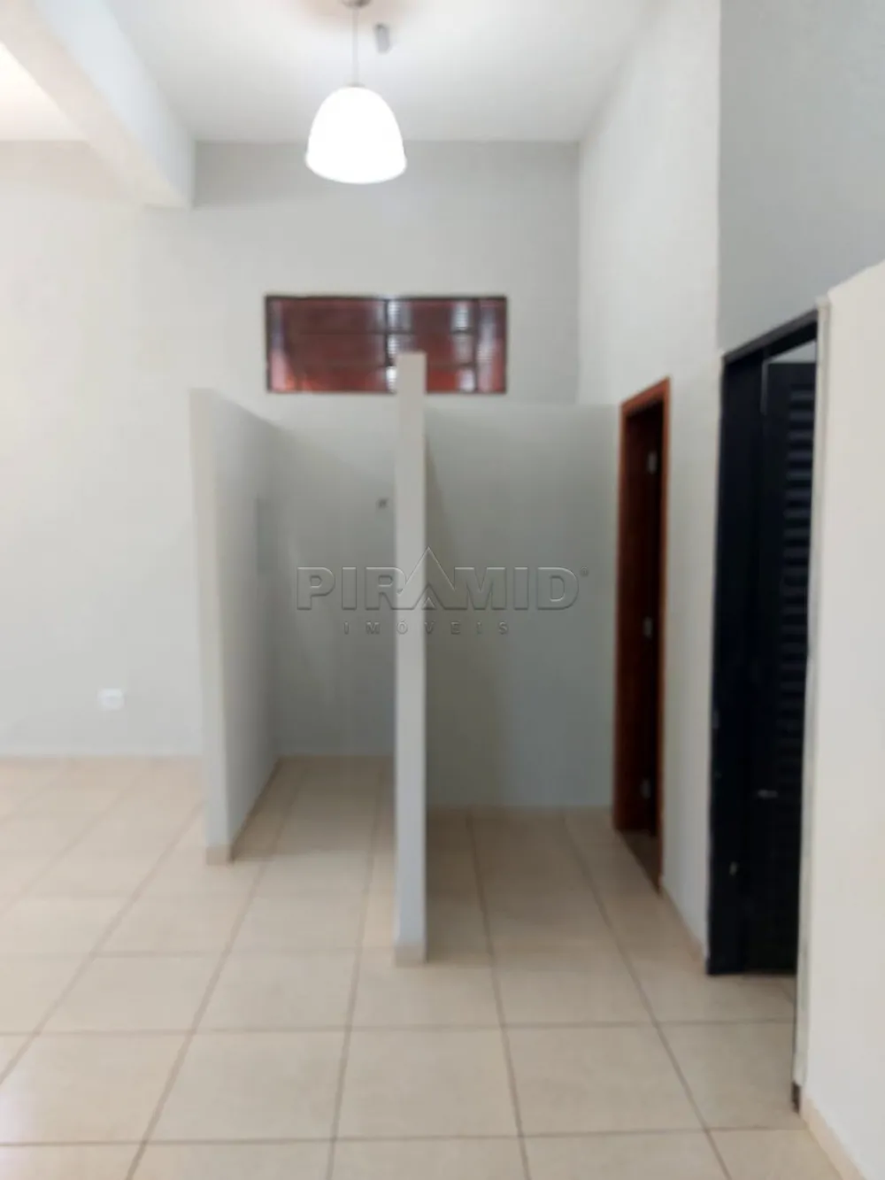 Alugar Comercial / Sal&atilde;o em Ribeir&atilde;o Preto R$ 1.700,00 - Foto 6