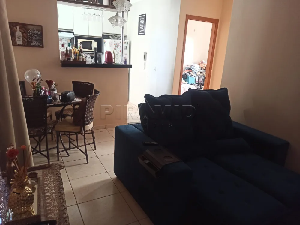Alugar Apartamento / Padr&atilde;o em Ribeir&atilde;o Preto R$ 1.300,00 - Foto 2
