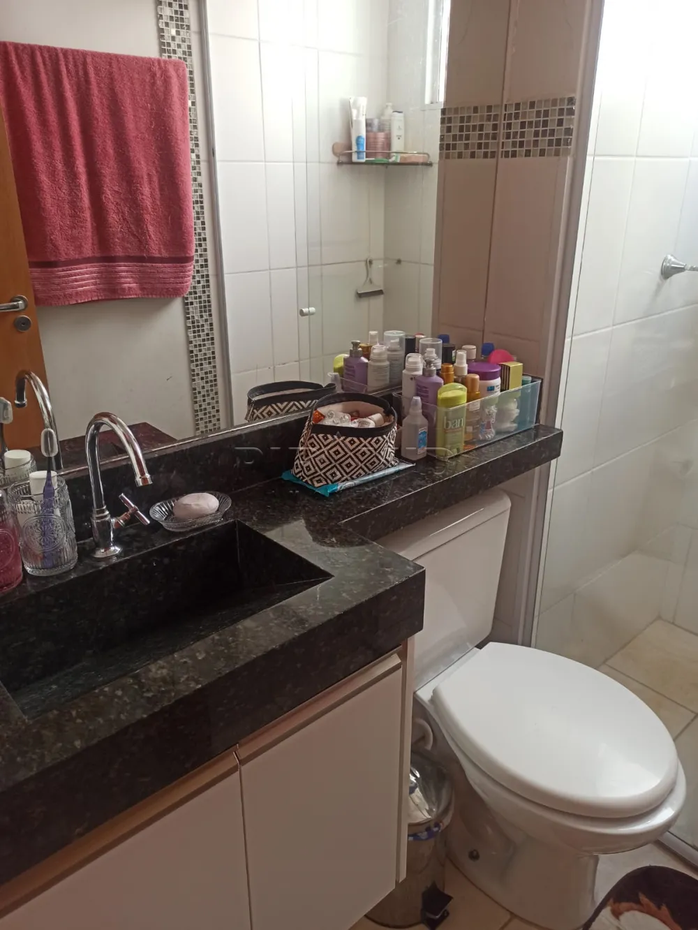Alugar Apartamento / Padr&atilde;o em Ribeir&atilde;o Preto R$ 1.300,00 - Foto 13