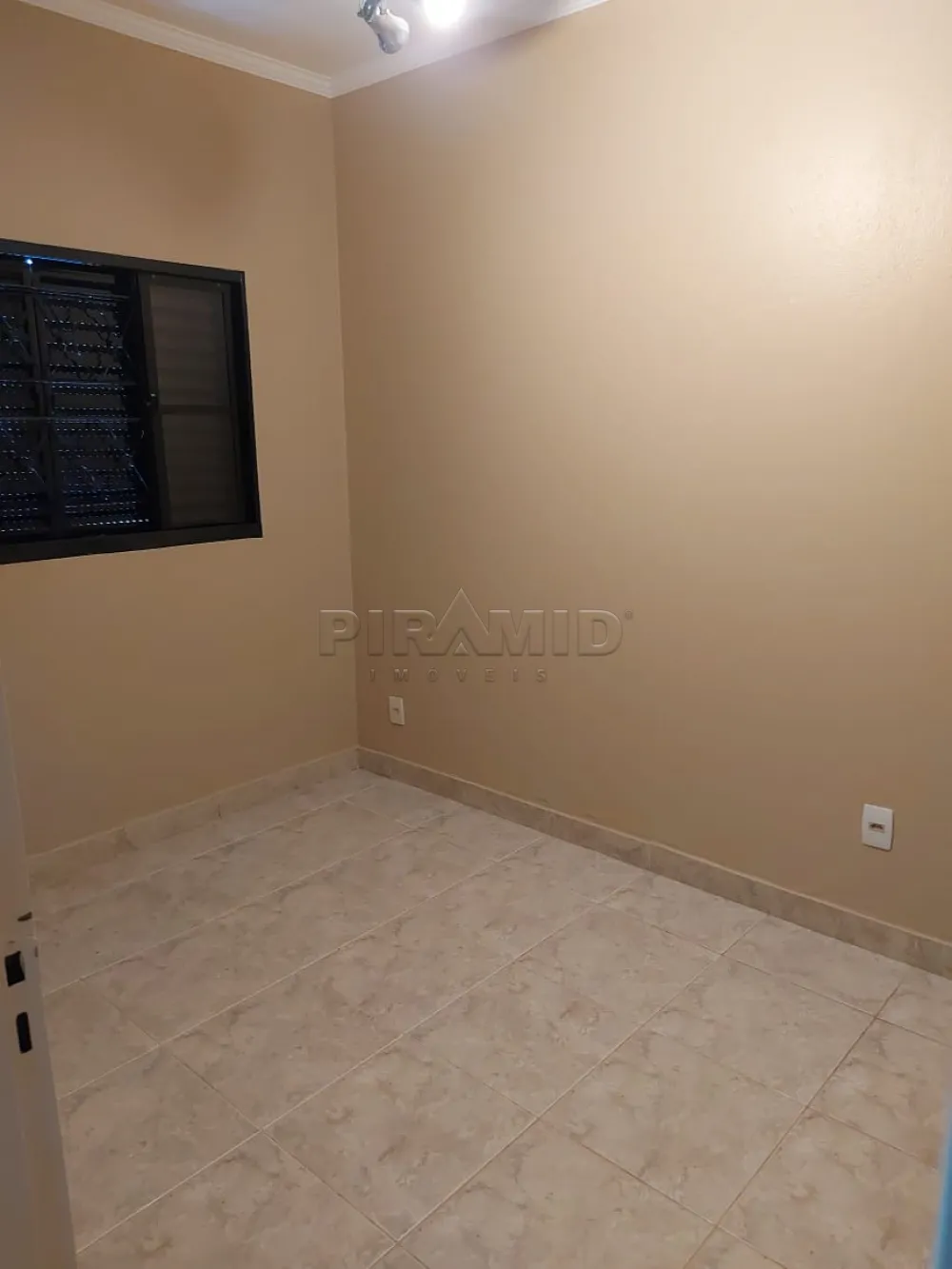 Comprar Casa / Condom&iacute;nio em Ribeir&atilde;o Preto R$ 350.000,00 - Foto 4