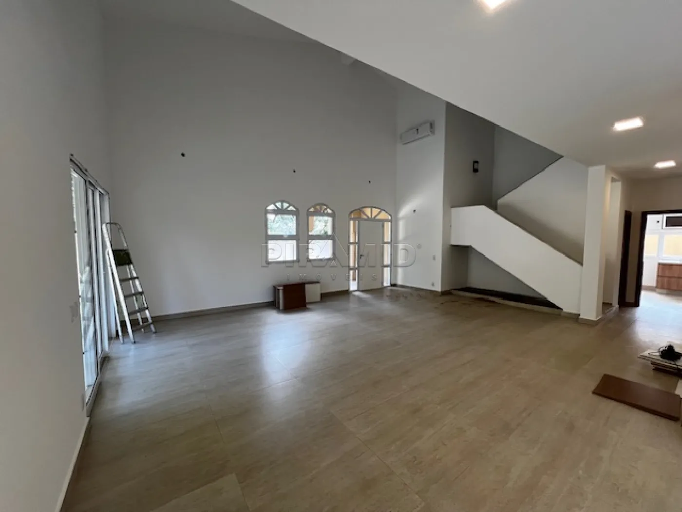 Alugar Casa / Condom&iacute;nio em Ribeir&atilde;o Preto R$ 10.000,00 - Foto 4