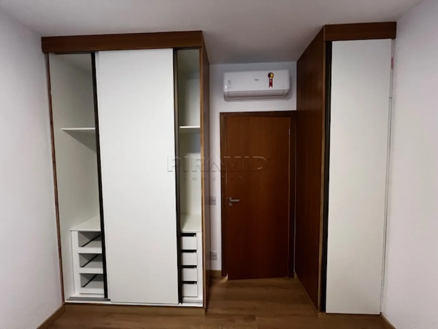 Alugar Casa / Condom&iacute;nio em Ribeir&atilde;o Preto R$ 10.000,00 - Foto 17