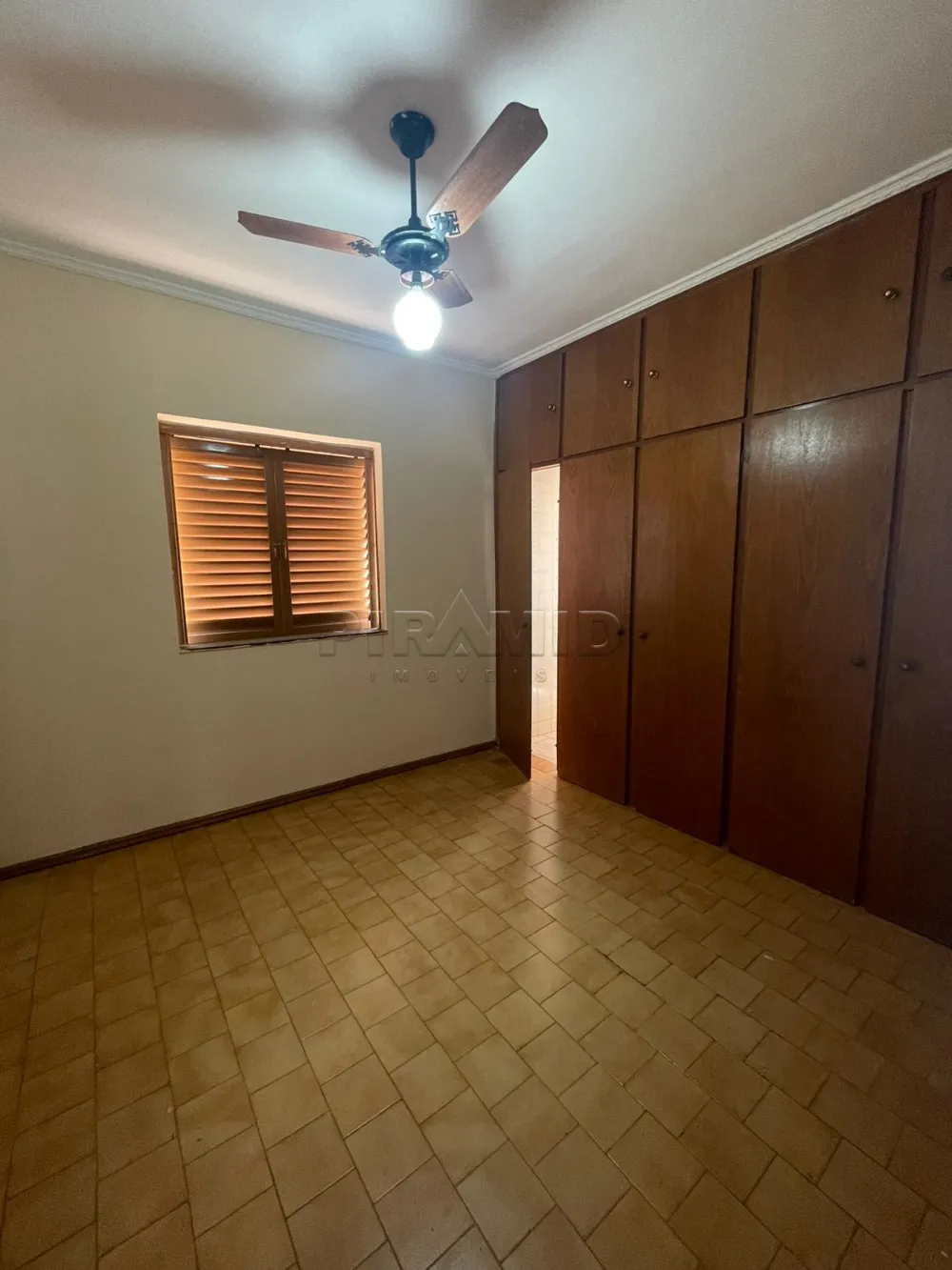 Alugar Casa / Padr&atilde;o em Ribeir&atilde;o Preto R$ 1.900,00 - Foto 19