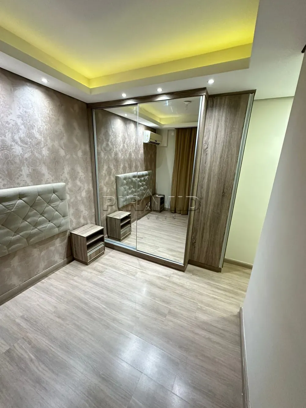 Alugar Apartamento / Padr&atilde;o em Ribeir&atilde;o Preto R$ 1.700,00 - Foto 11