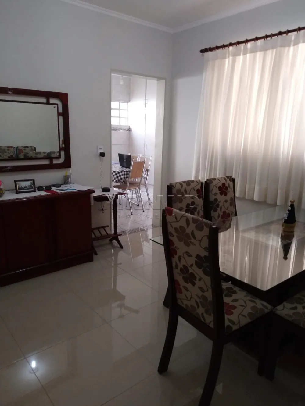 Comprar Casa / Padr&atilde;o em Ribeir&atilde;o Preto R$ 400.000,00 - Foto 2