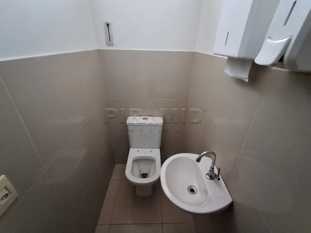 Alugar Casa / Padr&atilde;o em Ribeir&atilde;o Preto R$ 950,00 - Foto 4