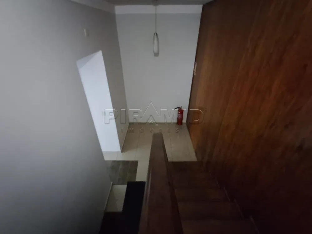 Alugar Casa / Padr&atilde;o em Ribeir&atilde;o Preto R$ 950,00 - Foto 10