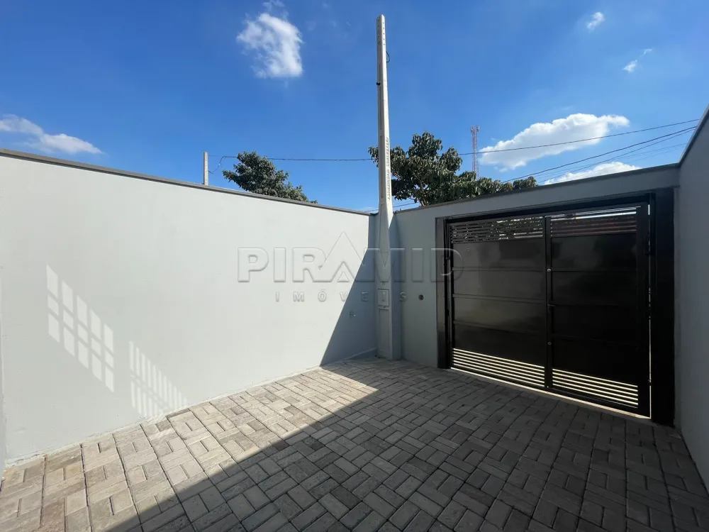 Alugar Casa / Padr&atilde;o em Ribeir&atilde;o Preto R$ 1.550,00 - Foto 1
